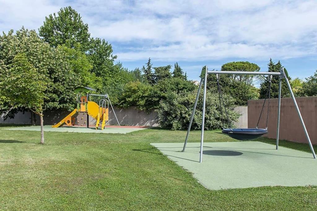 La Provencale Apartman Saint-Saturnin-lès-Avignon Kültér fotó