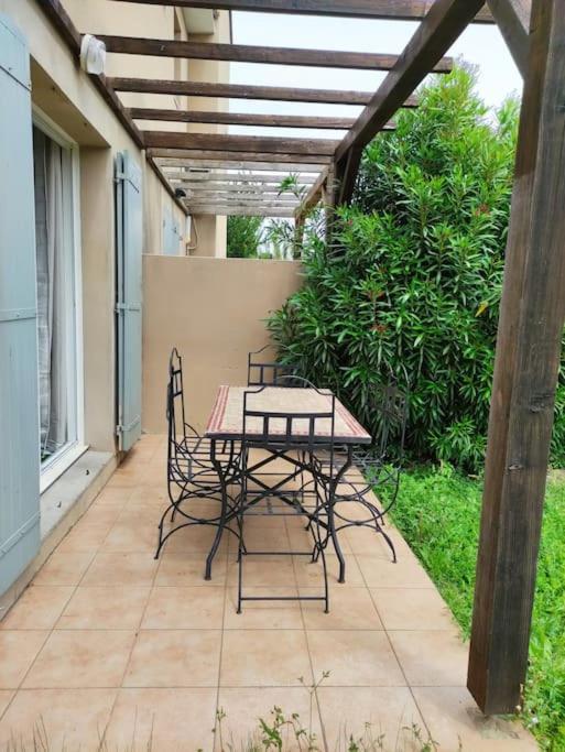 La Provencale Apartman Saint-Saturnin-lès-Avignon Kültér fotó